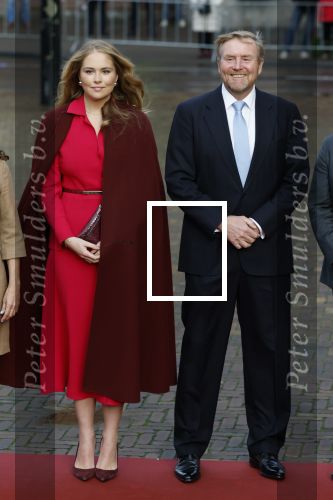 Den Haag 20 november 2025
 Prinses Amalia en haar vader Koning Willem Alexander bij de Grote Kerk, na de Bijzondere Verenigde Vergadering van de Eerste en Tweede Kamer, ter gelegenheid van de tachtigste verjaardag dat het parlement na de Tweede Wereldoorlog voor het eerst weer in gezamenlijkheid bijeenkwam. Eerste Kamervoorzitter Mei Li Vos Tweede Kamervoorzitter Thom van Campenvingen ze op .