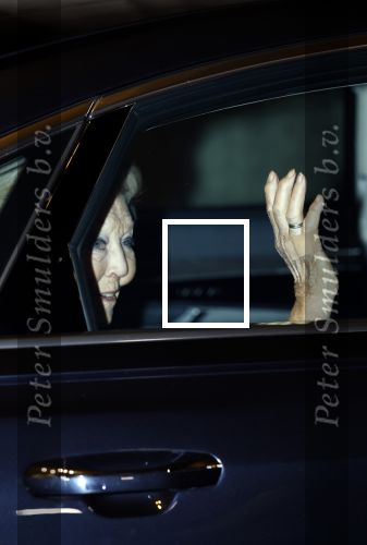 Amsterdam 13 november 2025
Prinses Beatrix en Sacha de Boer bij de opening van een fototentoonstelling ter gelegenheid van het honderdjarig bestaan van ontwikkelingsorganisatie Simavi in het Rijksmuseum in Amsterdam