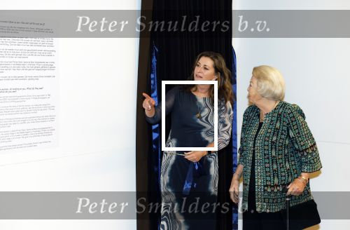 Amsterdam 13 november 2025
Prinses Beatrix en Sacha de Boer bij de opening van een fototentoonstelling ter gelegenheid van het honderdjarig bestaan van ontwikkelingsorganisatie Simavi in het Rijksmuseum in Amsterdam