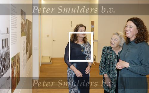 Amsterdam 13 november 2025
Prinses Beatrix en Sacha de Boer bij de opening van een fototentoonstelling ter gelegenheid van het honderdjarig bestaan van ontwikkelingsorganisatie Simavi in het Rijksmuseum in Amsterdam