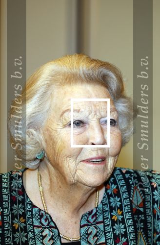 Amsterdam 13 november 2025
Prinses Beatrix en Sacha de Boer bij de opening van een fototentoonstelling ter gelegenheid van het honderdjarig bestaan van ontwikkelingsorganisatie Simavi in het Rijksmuseum in Amsterdam