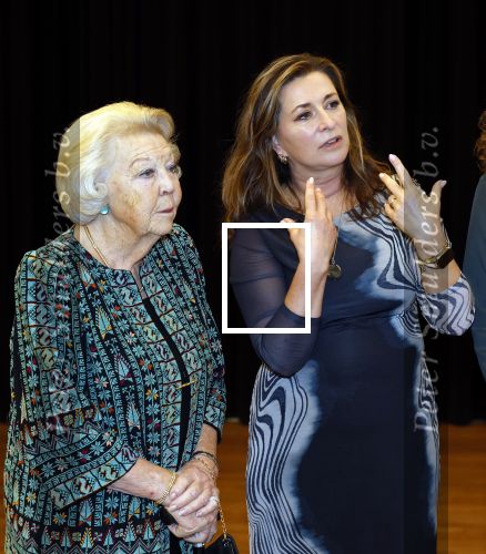 Amsterdam 13 november 2025
Prinses Beatrix en Sacha de Boer bij de opening van een fototentoonstelling ter gelegenheid van het honderdjarig bestaan van ontwikkelingsorganisatie Simavi in het Rijksmuseum in Amsterdam