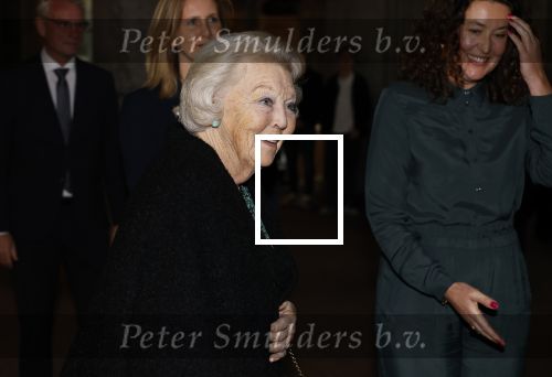 Amsterdam 13 november 2025
Prinses Beatrix en Sacha de Boer bij de opening van een fototentoonstelling ter gelegenheid van het honderdjarig bestaan van ontwikkelingsorganisatie Simavi in het Rijksmuseum in Amsterdam
