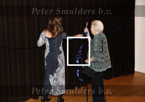 Amsterdam 13 november 2025
Prinses Beatrix en Sacha de Boer bij de opening van een fototentoonstelling ter gelegenheid van het honderdjarig bestaan van ontwikkelingsorganisatie Simavi in het Rijksmuseum in Amsterdam