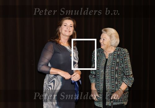 Amsterdam 13 november 2025
Prinses Beatrix en Sacha de Boer bij de opening van een fototentoonstelling ter gelegenheid van het honderdjarig bestaan van ontwikkelingsorganisatie Simavi in het Rijksmuseum in Amsterdam