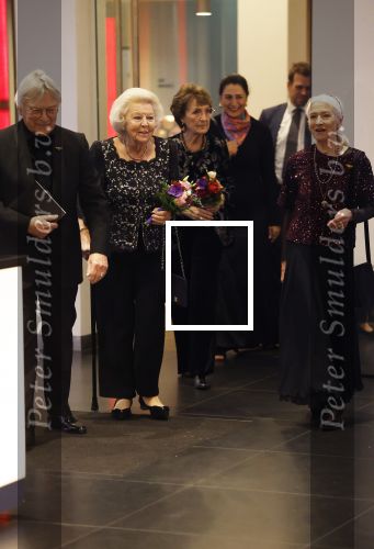 Amsterdam 24 november 2025
Prinses Beatrix en Prinses Margriet aanwezig bij het Nederlands Balletgala in het DeLaMar in Amsterdam . Ook aanwezig oa Alexandra Radius & Han Ebbelaar