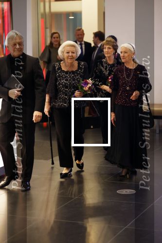 Amsterdam 24 november 2025
Prinses Beatrix en Prinses Margriet aanwezig bij het Nederlands Balletgala in het DeLaMar in Amsterdam . Ook aanwezig oa Alexandra Radius & Han Ebbelaar
