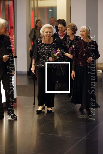 Amsterdam 24 november 2025
Prinses Beatrix en Prinses Margriet aanwezig bij het Nederlands Balletgala in het DeLaMar in Amsterdam . Ook aanwezig oa Alexandra Radius & Han Ebbelaar
