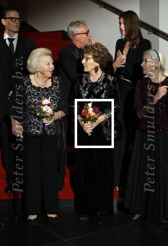 Amsterdam 24 november 2025
Prinses Beatrix en Prinses Margriet aanwezig bij het Nederlands Balletgala in het DeLaMar in Amsterdam . Ook aanwezig oa Alexandra Radius & Han Ebbelaar
