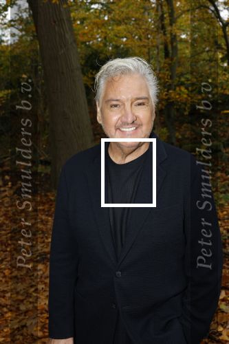 Naarden 3 november 2025
Presentatie nieuwe serie de Frogers met aanwezig Rene Froger Natasja Froger Danny Froger Ann Dominique Wilten Natascha Froger Matthijs Timmermans Charlie Didier Froger Sammy Verheij Maxim Froger en Ruby Celine met hun zoontje.