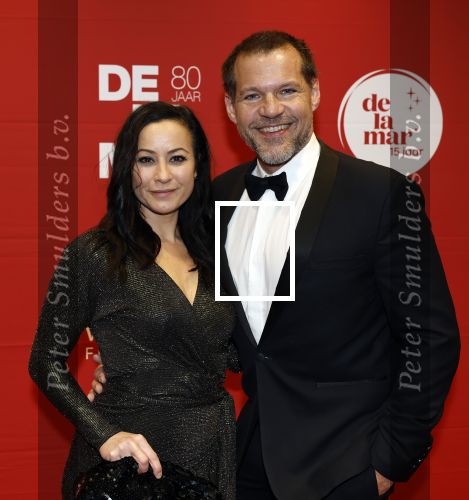 Amsterdam 30 november 2025
80 jaar het DeLaMar theater . Rene van Kooten poseert met partner Tanya Van Der Kooij