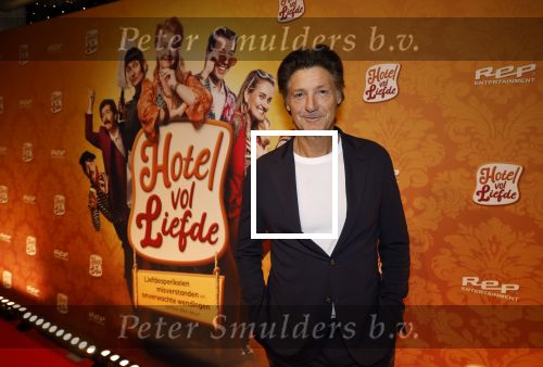 Amstelveen 176 november 2025
Premiere Hotel vol liefde in de schouwburg van Amstelveen . Rick Engelkes