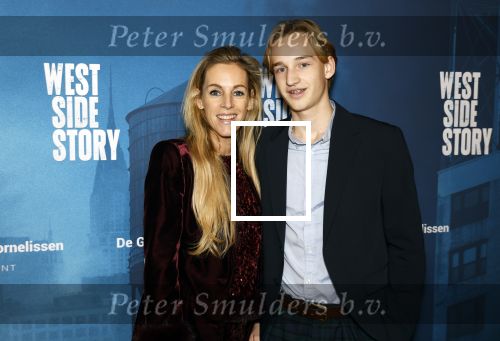 Rotterdam 23 november 2025
Premiere West side story in het nieuwe luxor. Roos Reedijk met zoon