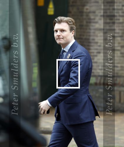 Den Haag 20 november 2025
 Prinses Amalia en haar vader Koning Willem Alexander bij de Grote Kerk, na de Bijzondere Verenigde Vergadering van de Eerste en Tweede Kamer, ter gelegenheid van de tachtigste verjaardag dat het parlement na de Tweede Wereldoorlog voor het eerst weer in gezamenlijkheid bijeenkwam. Eerste Kamervoorzitter Mei Li Vos Tweede Kamervoorzitter Thom van Campenvingen ze op . Ruben Brekelmans