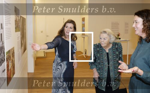 Amsterdam 13 november 2025
Prinses Beatrix en Sacha de Boer bij de opening van een fototentoonstelling ter gelegenheid van het honderdjarig bestaan van ontwikkelingsorganisatie Simavi in het Rijksmuseum in Amsterdam