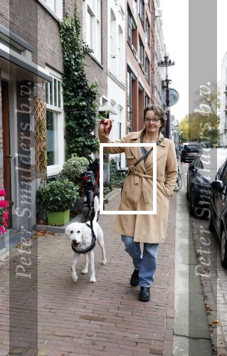 Amsterdam 16 oktober 2025
Sanne Wallis de Vries met haar hond in het centrum van Amsterdam