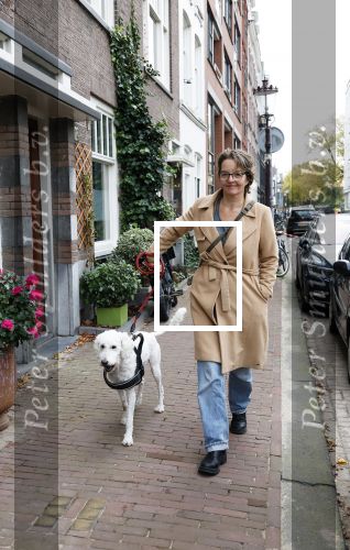 Amsterdam 16 oktober 2025
Sanne Wallis de Vries met haar hond in het centrum van Amsterdam