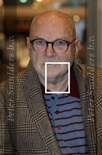 Amsterdam 26 oktober 2025
Boekpresentatie boek over 80 jaar het DeLaMar theater . Simone Kleinsma kreg uit handen van Janine v d Ende en Joop v d Ende het eerste exemplaar. Serge Henri Valcke