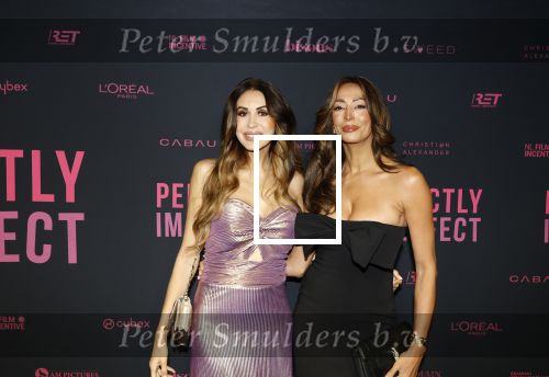 Amsterdam 27 oktober 2025
Premiere Perfectly imperfect in Tuschinski met oa Yolanthe Cabau v Kasbergen en Nicolette v Dam . Tamara Elbaz en Maria Tailor