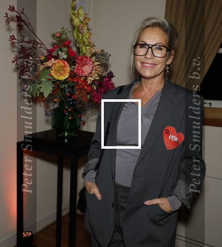 Amsterdam 31 november 2025
Presentatie boek Susan Smit en Chris Berens in het west indisch huis. Tanja Jess
