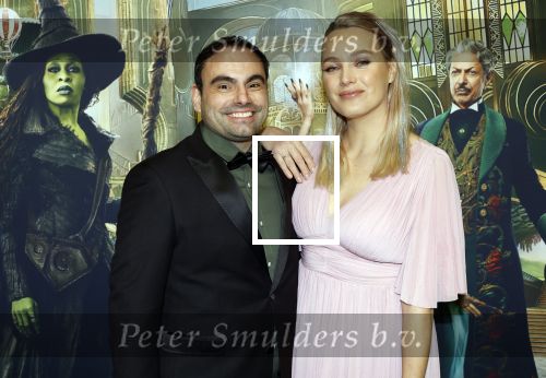 Amsterdam 18 november 2025
Premiere Wicked in het deLaMar theater . Tess Milne kwam met een vriend