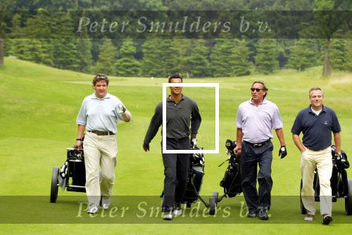 Eemnes 22 juni 2002

Golfen voor het ronald Mc Donald kinderhuis
op de Goyen Golf en country club.
Ruud Gullit, Rene Froger, Frank Wisse Theo Dietz,
Jack v Gelder, Peter v Vossen en Leo Beenhakker

Peter Smulders bv