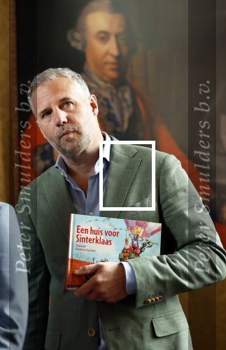 Amsterdam 10 november 2025
Presentatie sinterklaasboeken met Igone de Jong Tijl Beckand en Lieke Martens .