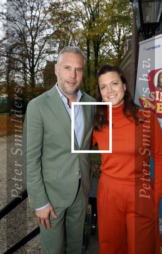 Amsterdam 10 november 2025
Presentatie sinterklaasboeken met Igone de Jong Tijl Beckand en Lieke Martens . Tijl Beckand met zijn vrouw