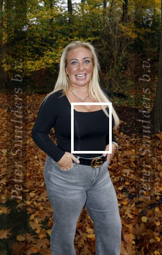 Naarden 3 november 2025
Presentatie nieuwe serie de Frogers met aanwezig Rene Froger Natasja Froger Danny Froger Ann Dominique Wilten Natascha Froger Matthijs Timmermans Charlie Didier Froger Sammy Verheij Maxim Froger en Ruby Celine met hun zoontje. Valerie Gumster met man en dochter