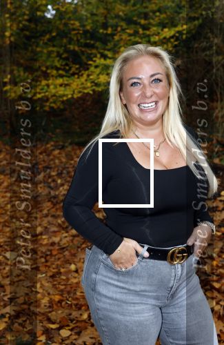 Naarden 3 november 2025
Presentatie nieuwe serie de Frogers met aanwezig Rene Froger Natasja Froger Danny Froger Ann Dominique Wilten Natascha Froger Matthijs Timmermans Charlie Didier Froger Sammy Verheij Maxim Froger en Ruby Celine met hun zoontje. Valerie Gumster met man en dochter
