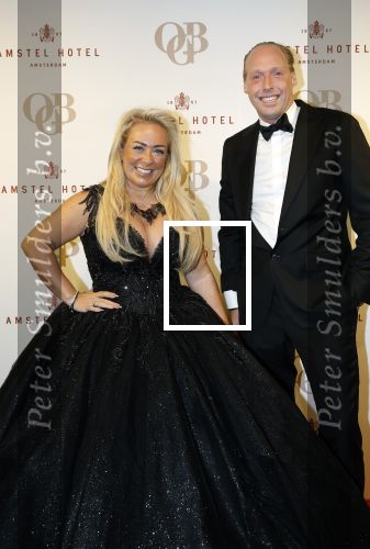Amsterdam 26 november 2025
Olcay Gulsen geeft een groot feest ( Gemaskerd bal) in het Amstel Hotel. Valerie Gumster met man