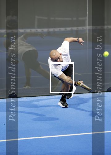 Utrecht 6 november 2025
Padel tournooi voor het UMC ziekenhuis bij Hal 22. Wesley Sneijder speelde met Frank Rijkaard