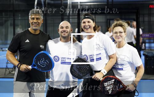 Utrecht 6 november 2025
Padel tournooi voor het UMC ziekenhuis bij Hal 22. Wesley Sneijder speelde met Frank Rijkaard