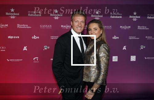 Amsterdam 27 oktober 2025
750 jaar Amsterdam bij het v Gogh museum . david Bijlsma met zijn vrouw