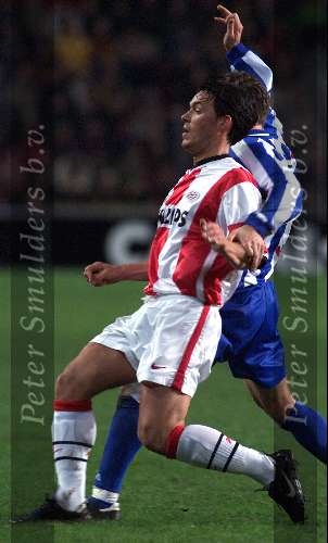 Eindhoven, 18 december 1999
Kompetitie PSV-SC Heerenveen, eindstand 0-1
Chris v d Weerden