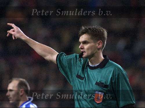Eindhoven, 18 december 1999
Kompetitie PSV-SC Heerenveen, eindstand 0-1
scheidsrechter E. Braamhaar