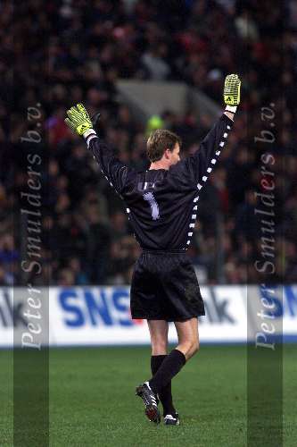 Eindhoven, 18 december 1999
Kompetitie PSV-SC Heerenveen, eindstand 0-1
Blijdschap bij Hans Vonk