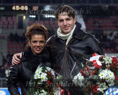 Eindhoven, 18 december 1999
Kompetitie PSV-SC Heerenveen, eindstand 0-1

Huldiging van de nederlandse sportvrouw en sportman Pieter v d Hoogenband en Leontien v Moorsel

PETER SMULDERS BV