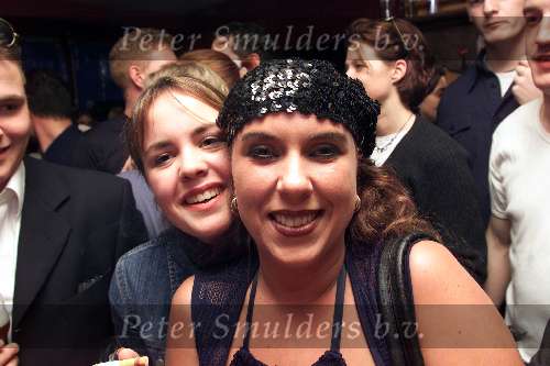 Tilburg nacht van 3 op 4 december 1999
Bijeenkomst dames van Big Brother
Mona BB
