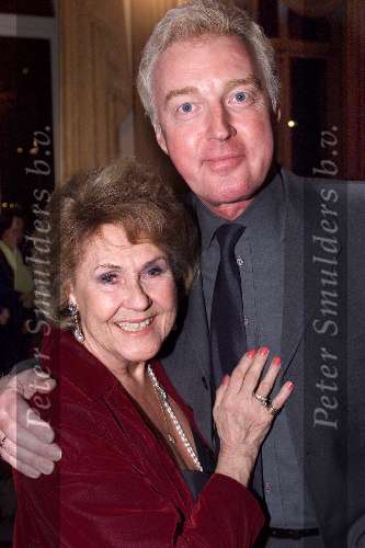 Amsterdam, 21 december 1999
Rita Reijs 75 jaar
Rita Reijs met Andre v Duin