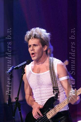 Aalsmeer 8-12-1999
Sterrenplaybackshow van Hennie Huisman.
Wouter Nicolaas als Hennie Vrienten
