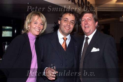Scheveningen 18 december 2000
Kerstborel Princess in het circustheater.
Aad Ouborg met zijn vrouw en Jacques v Gils