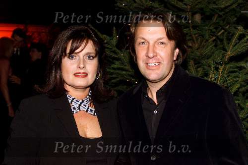 ROTTERDAM 7 december 2001
Rene Froger in AHOY
Bennie Wijnstekers met vrouw