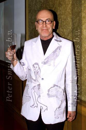 Amsterdam 3 december 2001
Premiere Minoes in Pathe Arena.
Bernie Bos