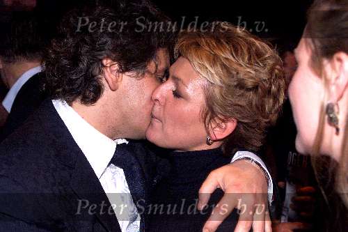 ROTTERDAM 10 december 2001
 Rene Froger in Ahoy
Rene Froger en Caroline Tensen