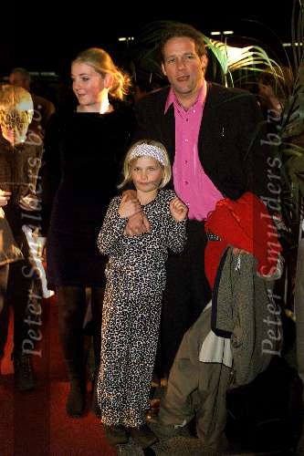 Amsterdam 3 december 2001
Premiere Minoes in Pathe Arena.
Erik v Muiswinkel met dochter