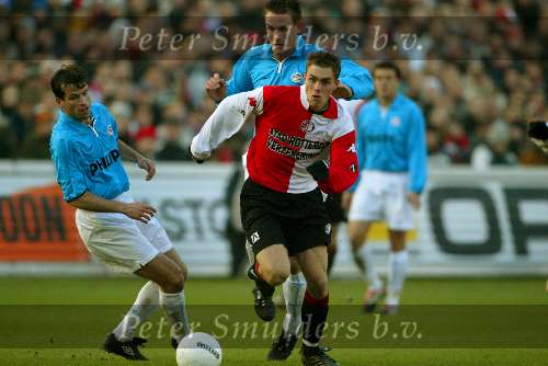 Rotterdam 16 decmber 2001

Feyenoord-PSV 0-0
Brett Elmander en Ernest Faber