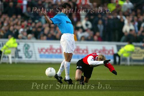 Rotterdam 16 decmber 2001
Feyenoord-PSV 0-0
Ernest Faber en Jon Dahl Tomasson