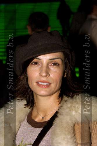 Amsterdam 3 december 2001
Premiere Minoes in Pathe Arena.
Famke Janssen