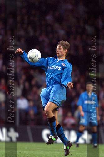 EINDHOVEN 6 DECEMBER 2001
PSV-PAOK SALONIKI 4-1
Theo Lucius